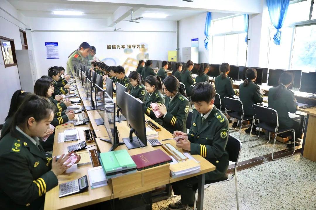 大连中港学校在哪里,大连中港教育学校好吗