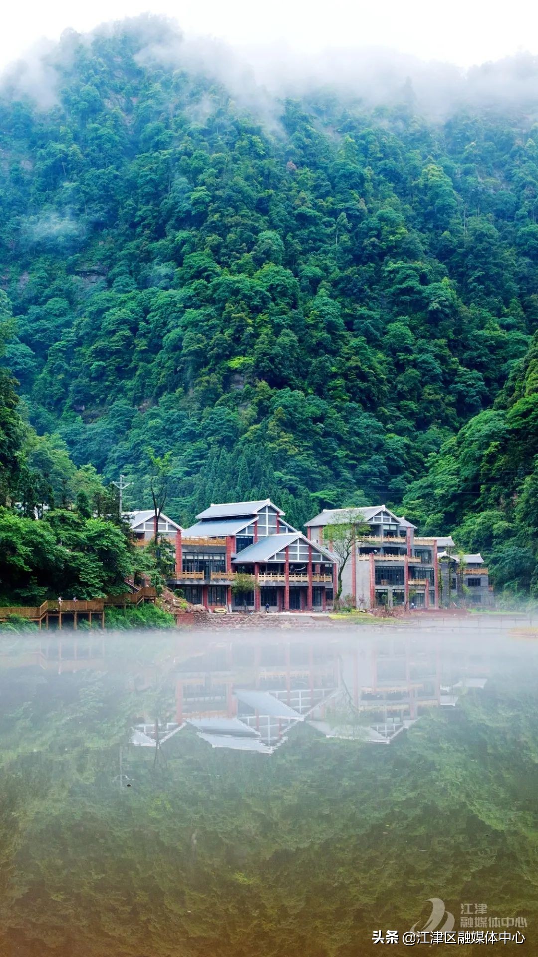 姹熸触鍥涢潰灞变竴鏃ユ父绾胯矾,姹熸触鍥涢潰灞辫嚜椹句竴鏃ユ父
