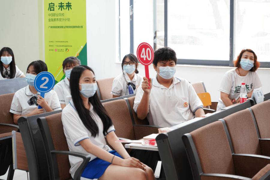 上海震旦职业学院推荐工作吗,上海震旦职业学院毕业难吗