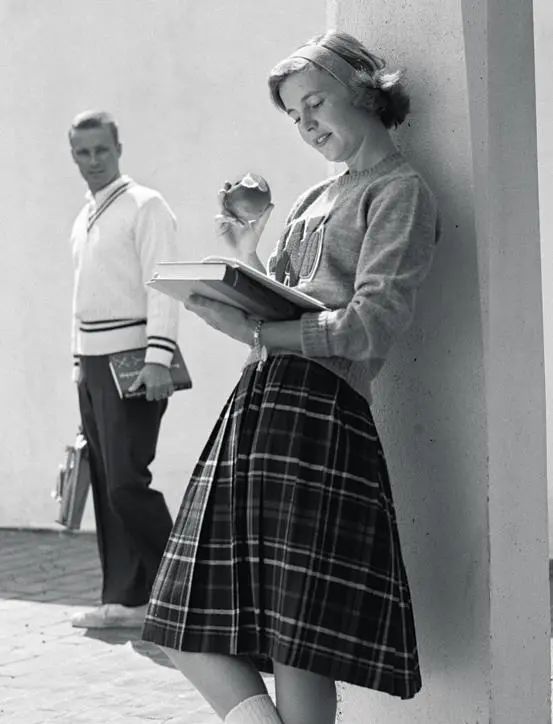 《特别策划》的封面,特别策划小品