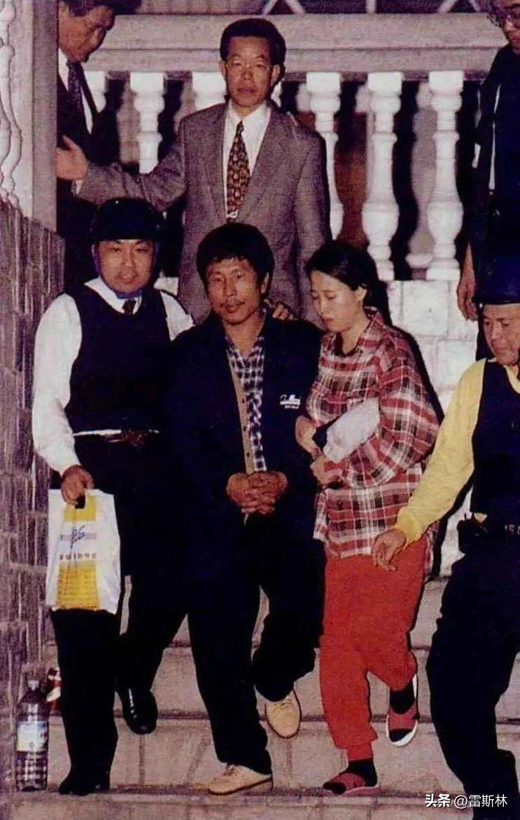 为了抢新闻,他们发了受害者被奸杀的裸照