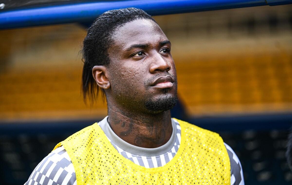 0-8广州队输给了谁,韦世豪谢晖