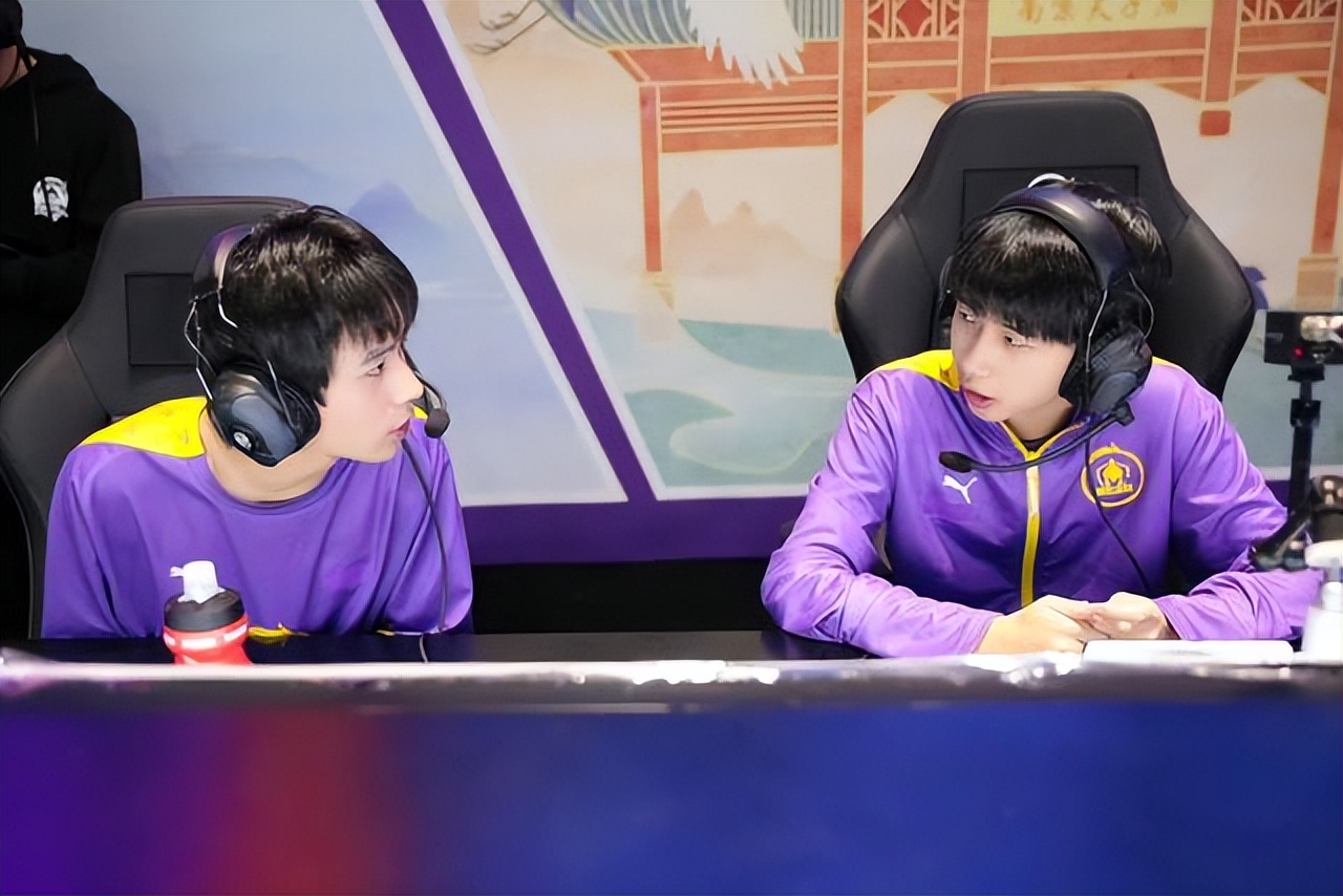 ag3:0hero久竞,hero被ag零封久诚久哲