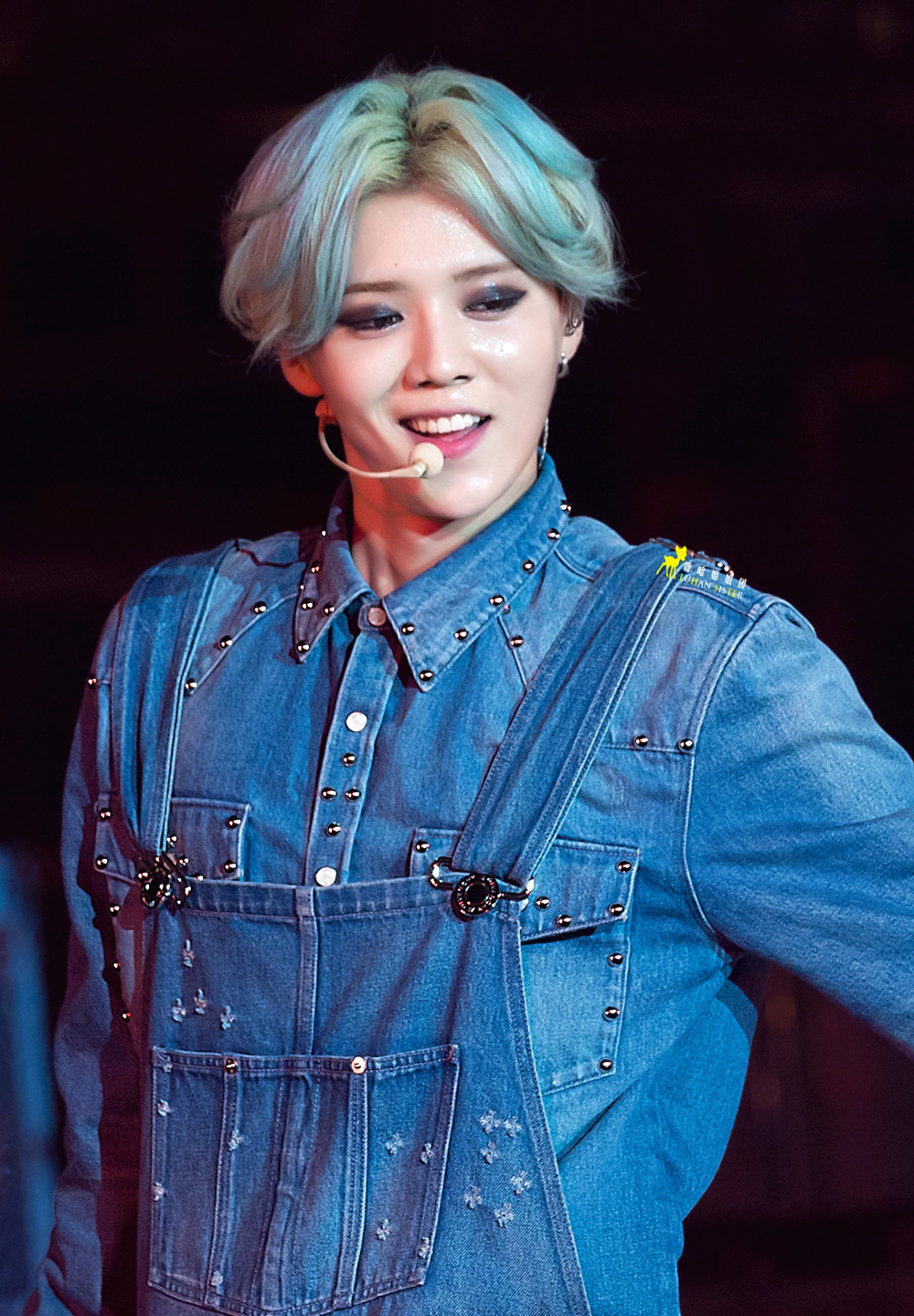 鹿晗是什么时候承认恋情的,鹿晗是什么时候宣布恋情的