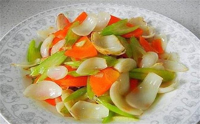 百合功效与作用鲜百合能吃吗,鲜百合50克相炒等于干百合多少克