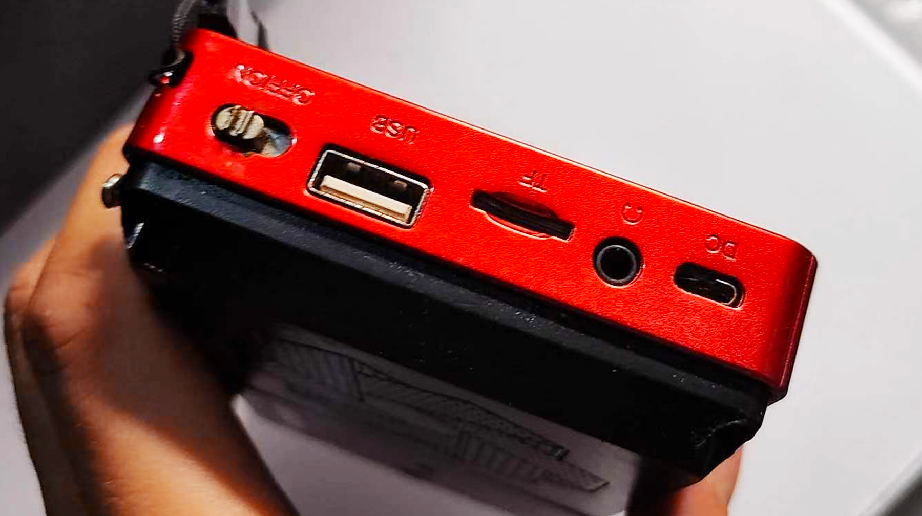 支持触摸屏点歌机,支持手机点歌的点歌机