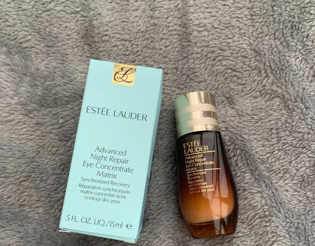 大牌眼精华哪家强？给大家总结几款，淡纹淡暗沉，你用过哪个呢