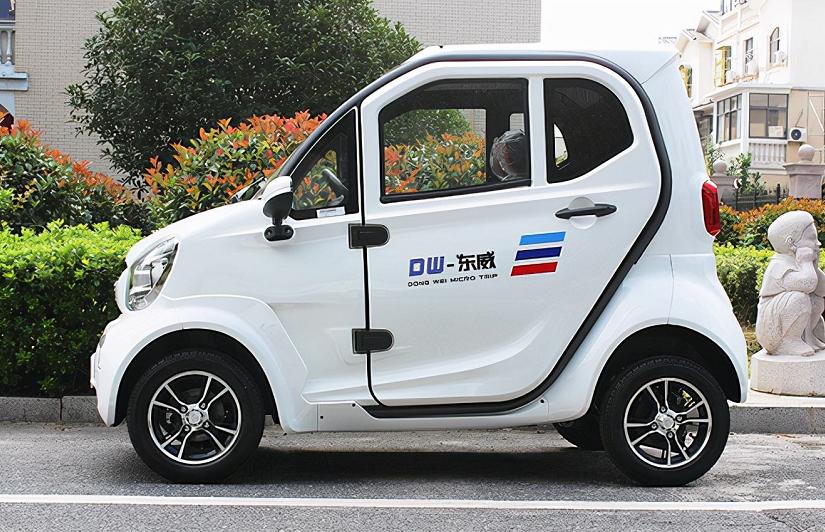 老年代步四轮车到底要不要驾照,不要驾照的老年代步四轮车有吗