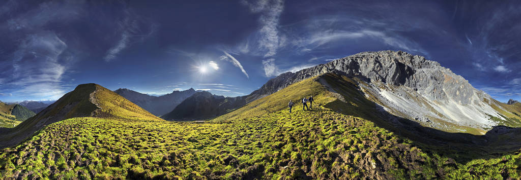 发现大量炮弹民警紧急处置,群众拨打110报警求助说挖出炸弹