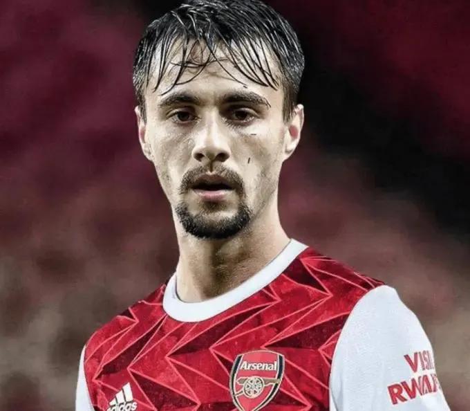 英超2010-2011赛季阿森纳纽卡斯尔,02-03赛季英超利物浦对阵阿森纳