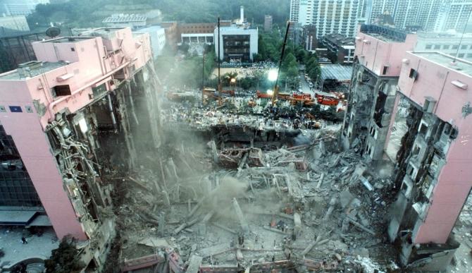 1995年韩国三丰百货倒塌事件图片,诡异的韩国三丰百货倒塌事件