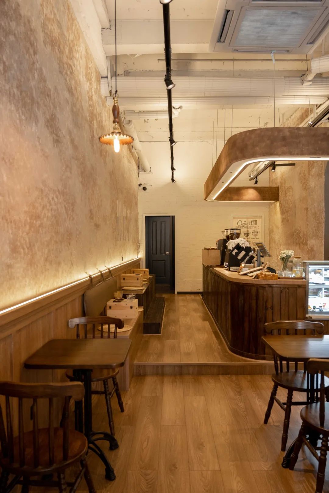 设计灵感丨高温+疫情，这18家“倒霉”的成都新店有什么看头？