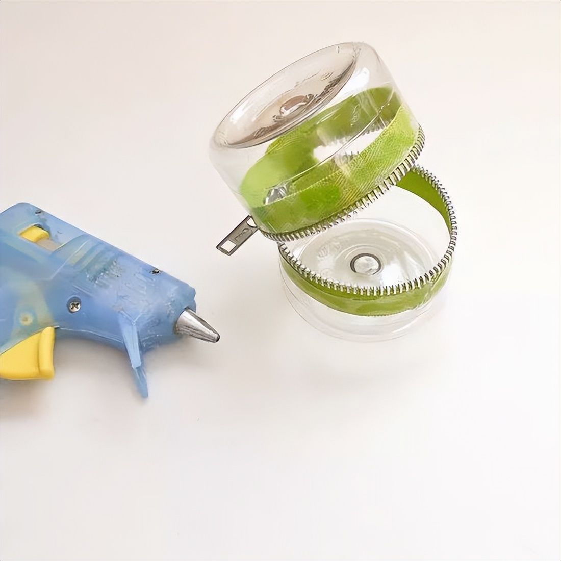 创意折叠花盆灯,洗洁精瓶做花盆小花瓶