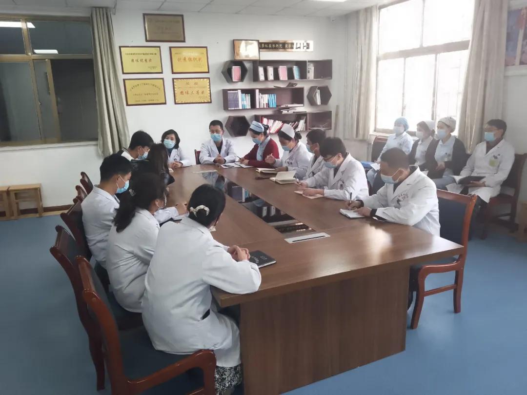 兰州大学第二医院心理卫生科主任,兰大二院心理卫生科李玲