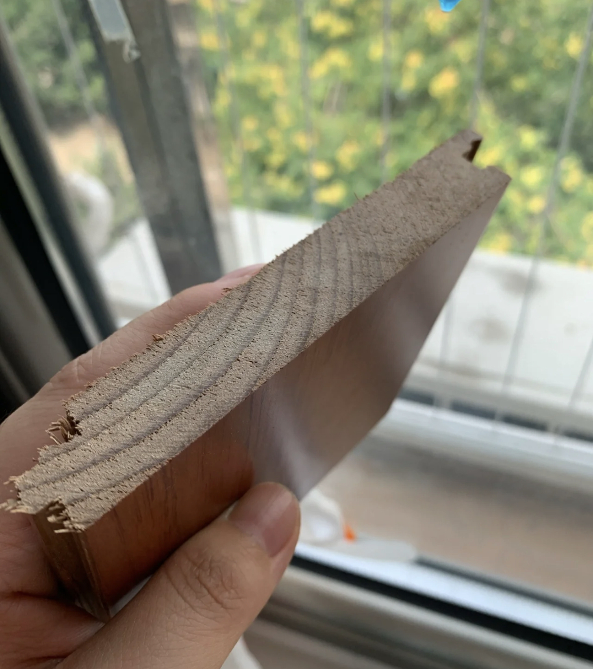 房屋装修低成本简单大气,高大上的卧室装修更省钱