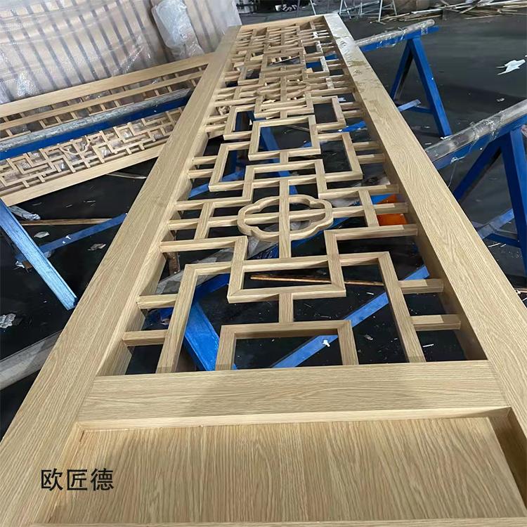 铝材窗花木纹转印操作视频,铝艺窗花生产过程