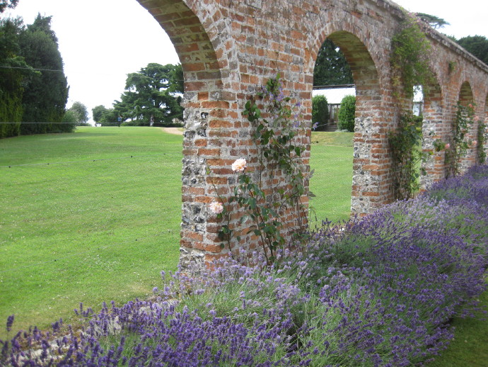 唐顿庄园欧式豪华,唐顿庄园富丽堂皇