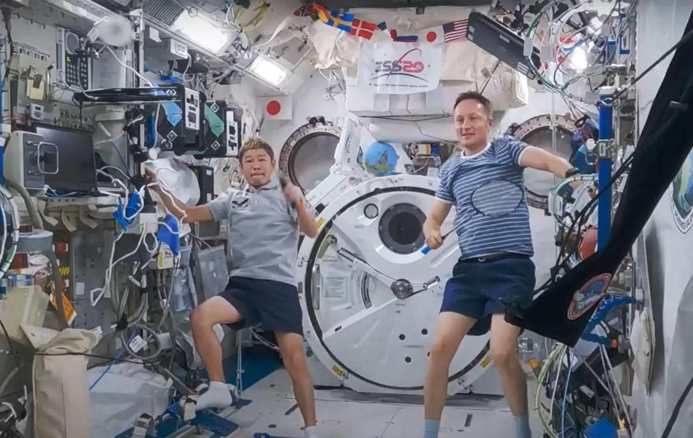 日本亿万富豪飞太空多少钱,日本亿万富翁空间站