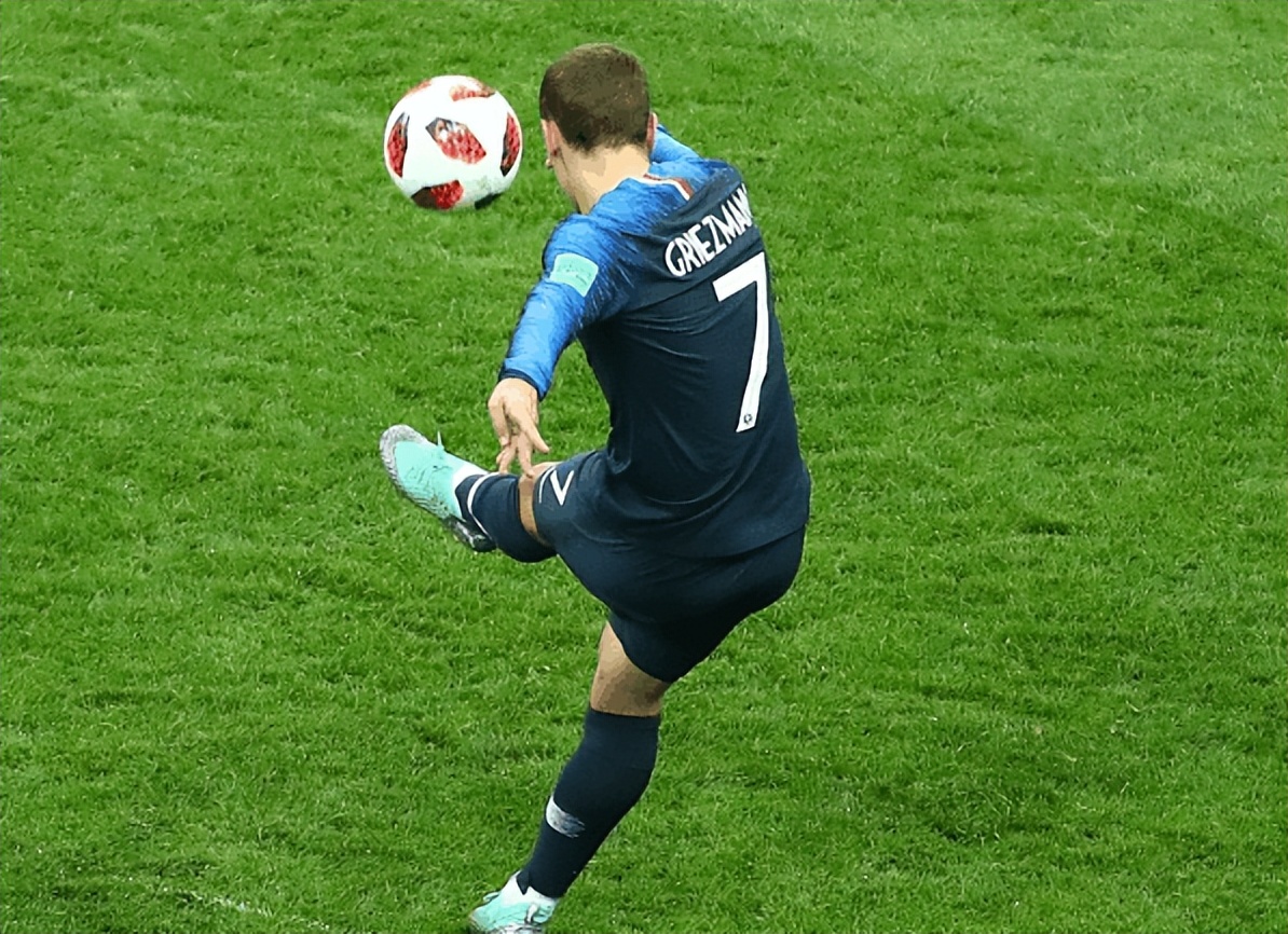 格列兹曼表白德里克罗斯,格列兹曼法国2023