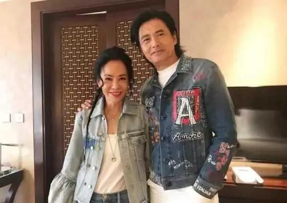 丁克夫妻都会面临什么问题,那些丁克的夫妻现在过得怎样了