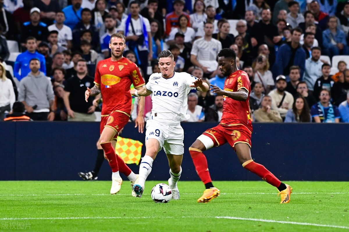 法甲：里尔VS马赛西甲：巴萨VS皇家社会