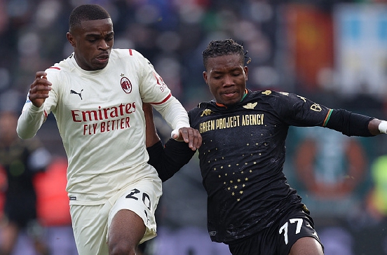 意甲积分榜尤文2比0,ac米兰尤文vs罗马