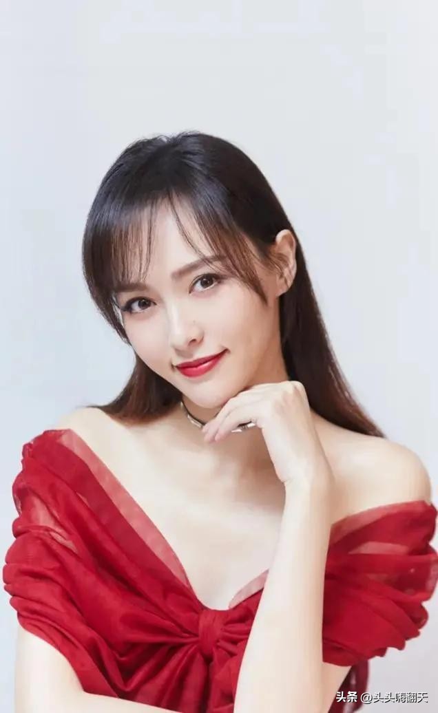 唐嫣御姐范惊艳全场,唐嫣御姐范造型