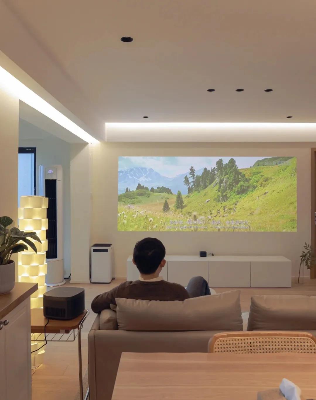 女主晒出装修一半的房子,女子晒25万弄的奇葩装修