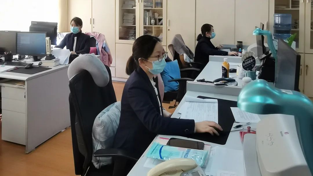 长江银行：闻令而动“疫”然逆行