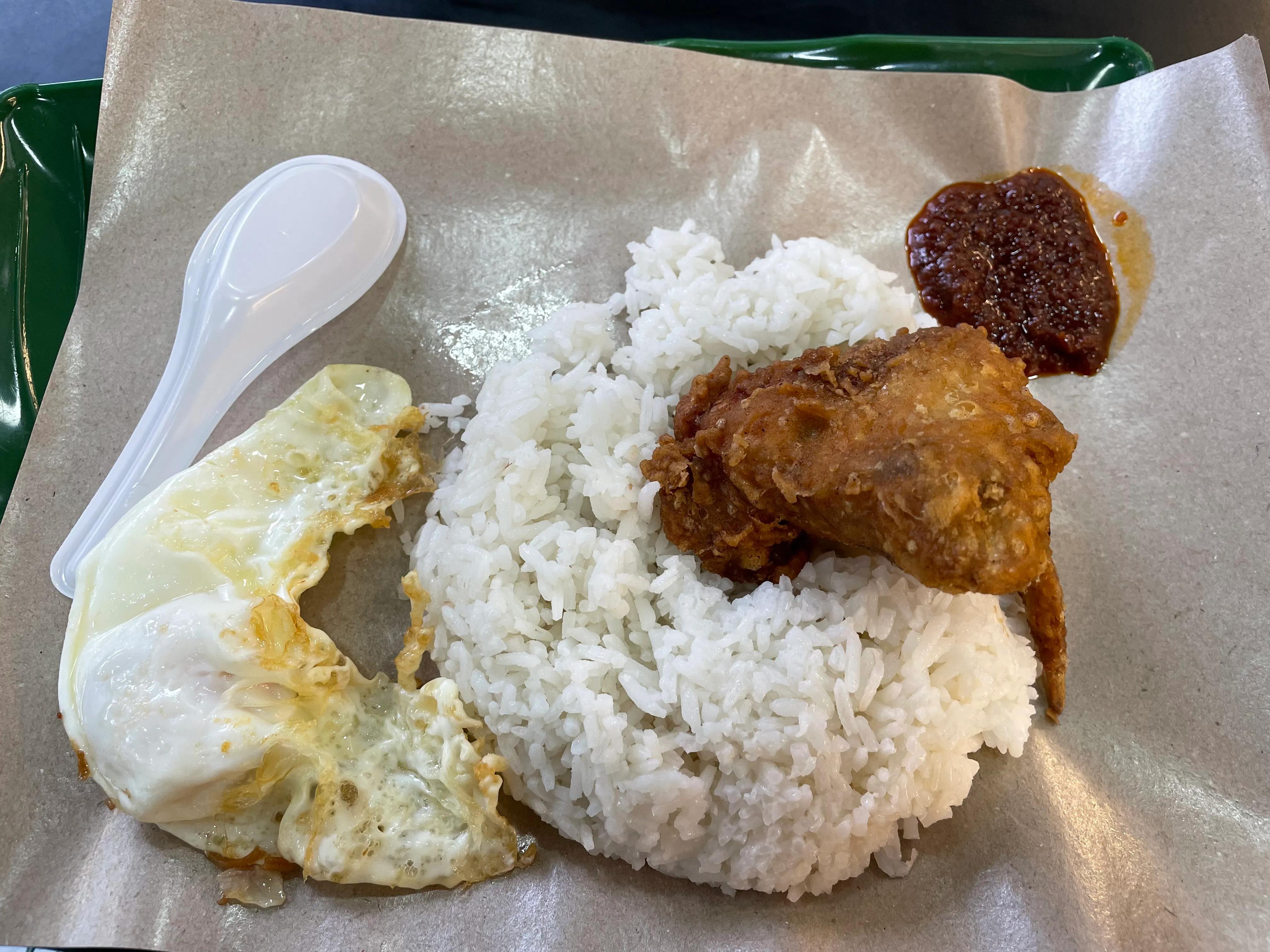 在新加坡可以自己煮饭吗,在新加坡吃海鲜便宜吗