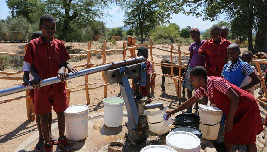 “津巴布韦”现状，带你看看真实的非洲穷国津巴布韦