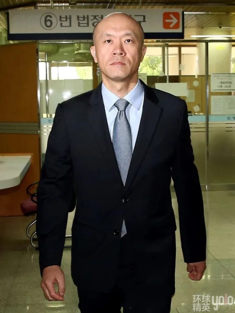 韩国前总统孙子直播吸毒爆猛料：爷爷杀人，父母洗钱，全家恶人！