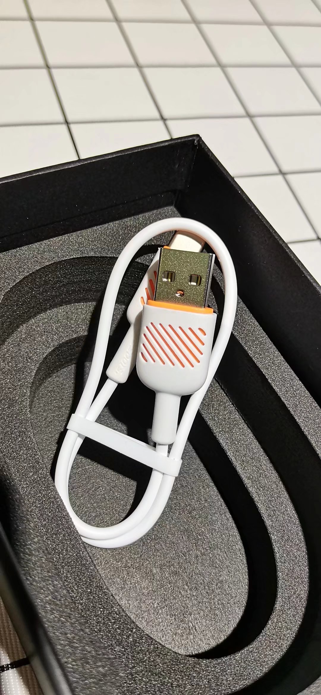 FREEDOTS蓝牙耳机,freedots耳机如何