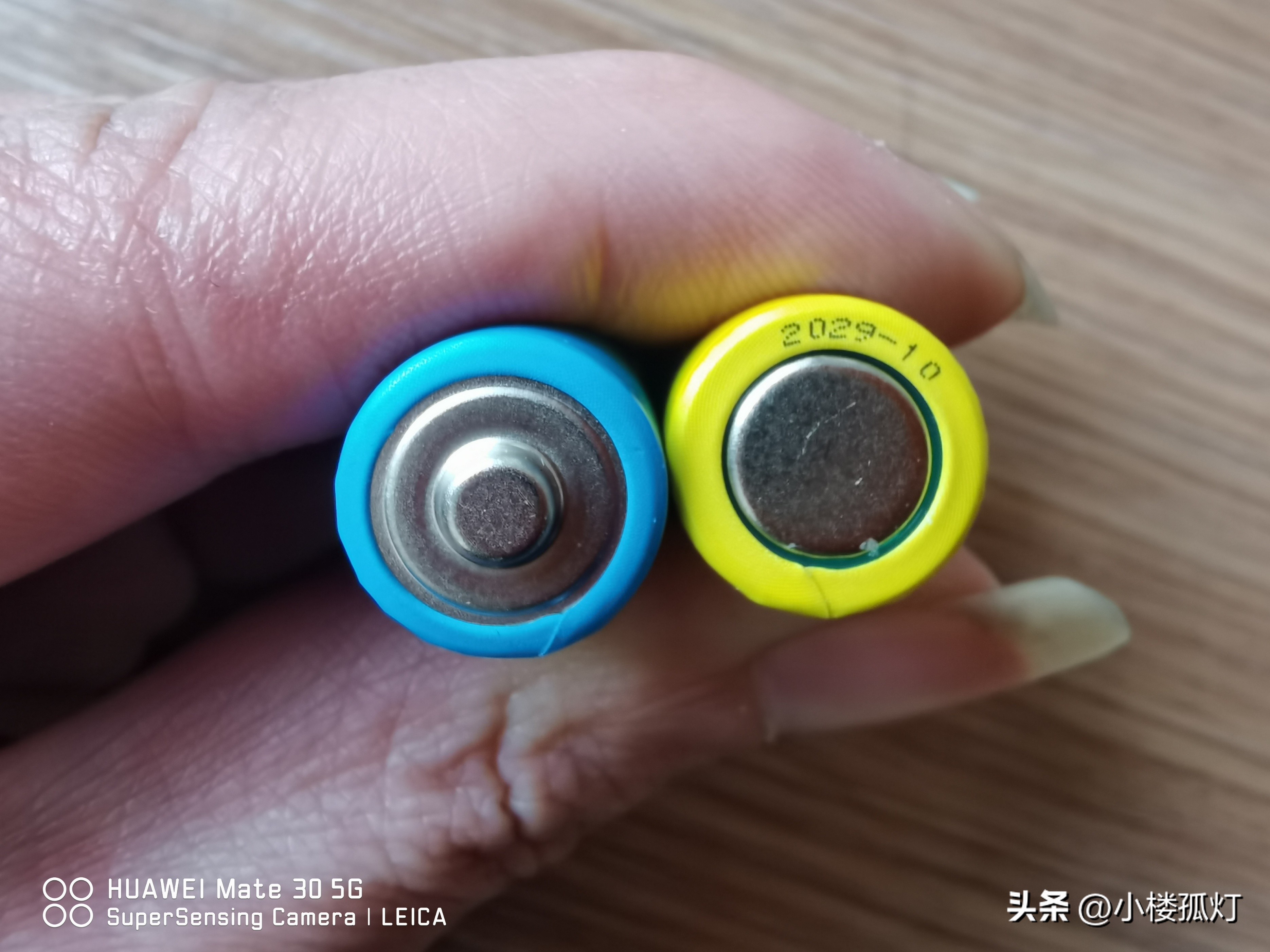 小米5号彩虹电池,小米彩虹电池容量是多少毫安