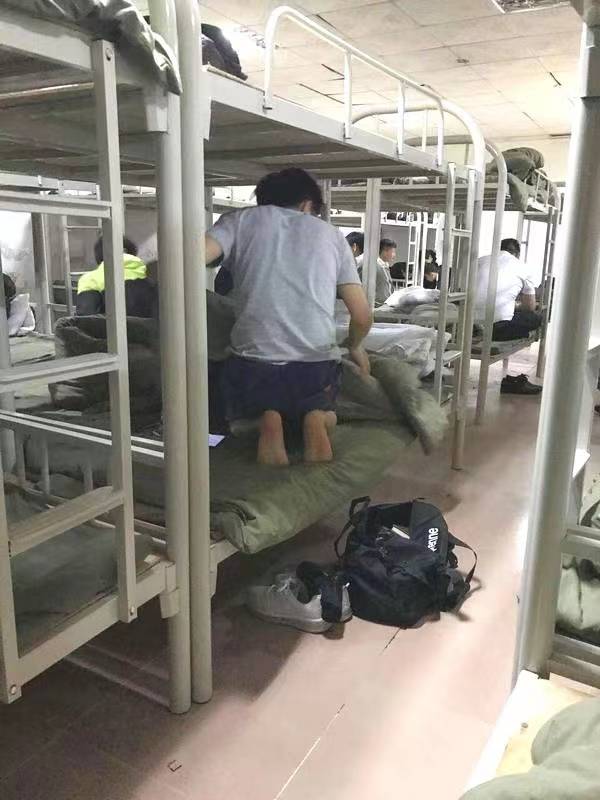 相亲女生暗示自己用钱,相亲女生告诉你她的收入