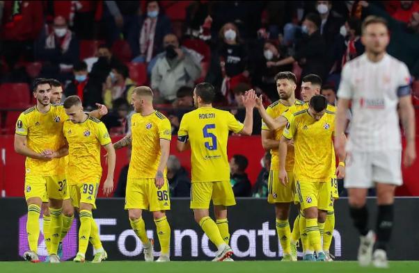 曼联3-0西汉姆联迎三连胜,欧冠3冠王三线爆发