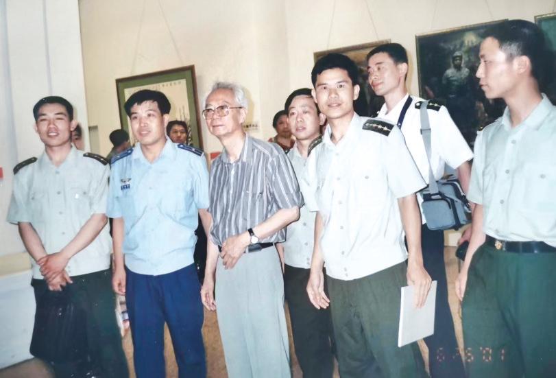 挥毫泼墨庆八一,挥毫迎国庆毛笔书法