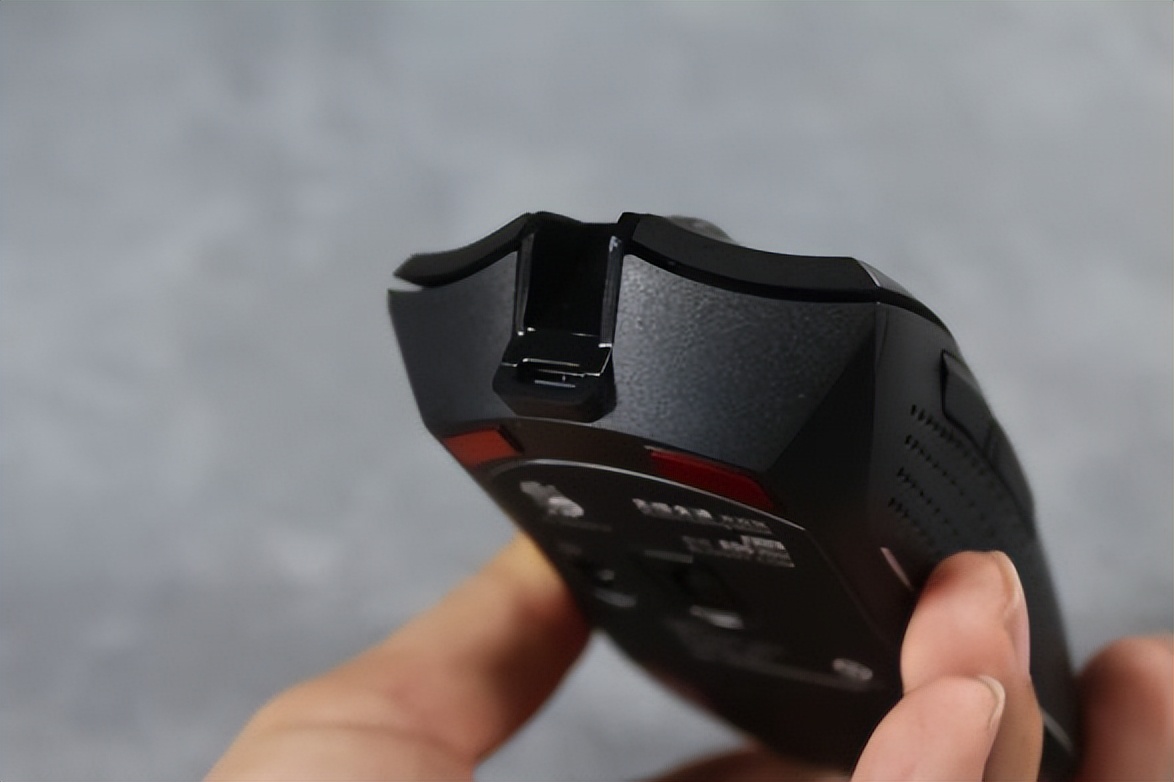 双飞燕血手幽灵r90鼠标,血手幽灵r90plus鼠标怎么样