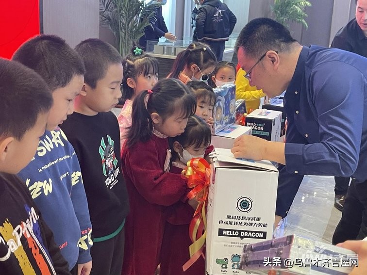 入学兵二丨万田地产首批新生入学助学仪式圆满举行!