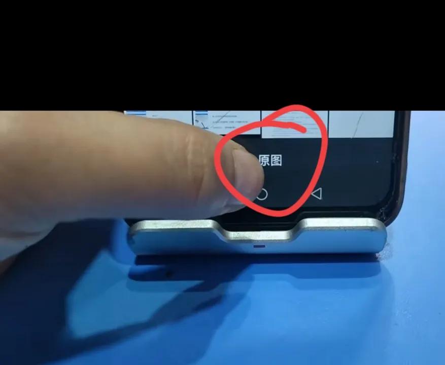 如何在小米手机微信转发语音消息,苹果手机怎么把微信语音转发出去