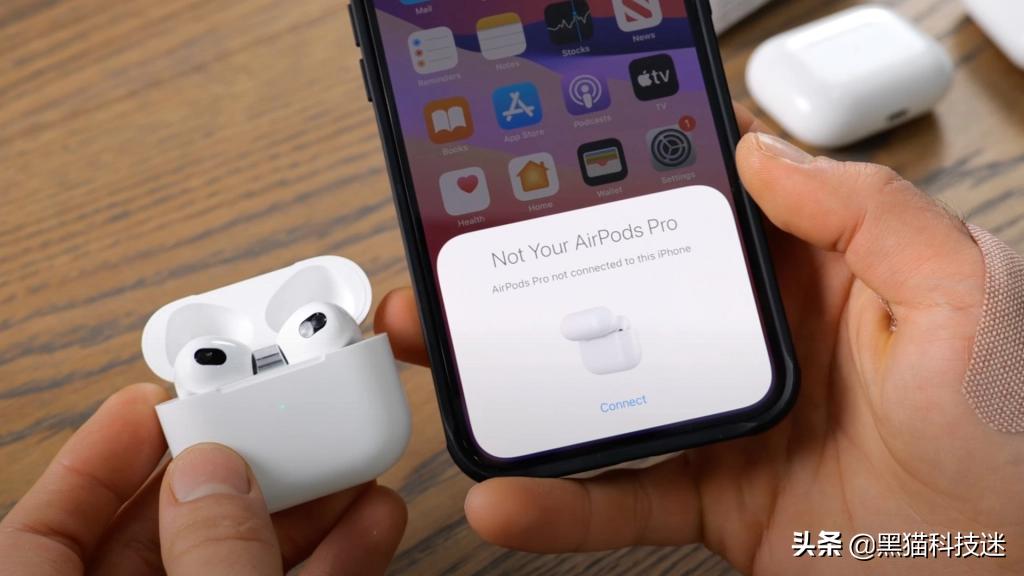 iphone13和airpodspro,iphone13pro和airpods
