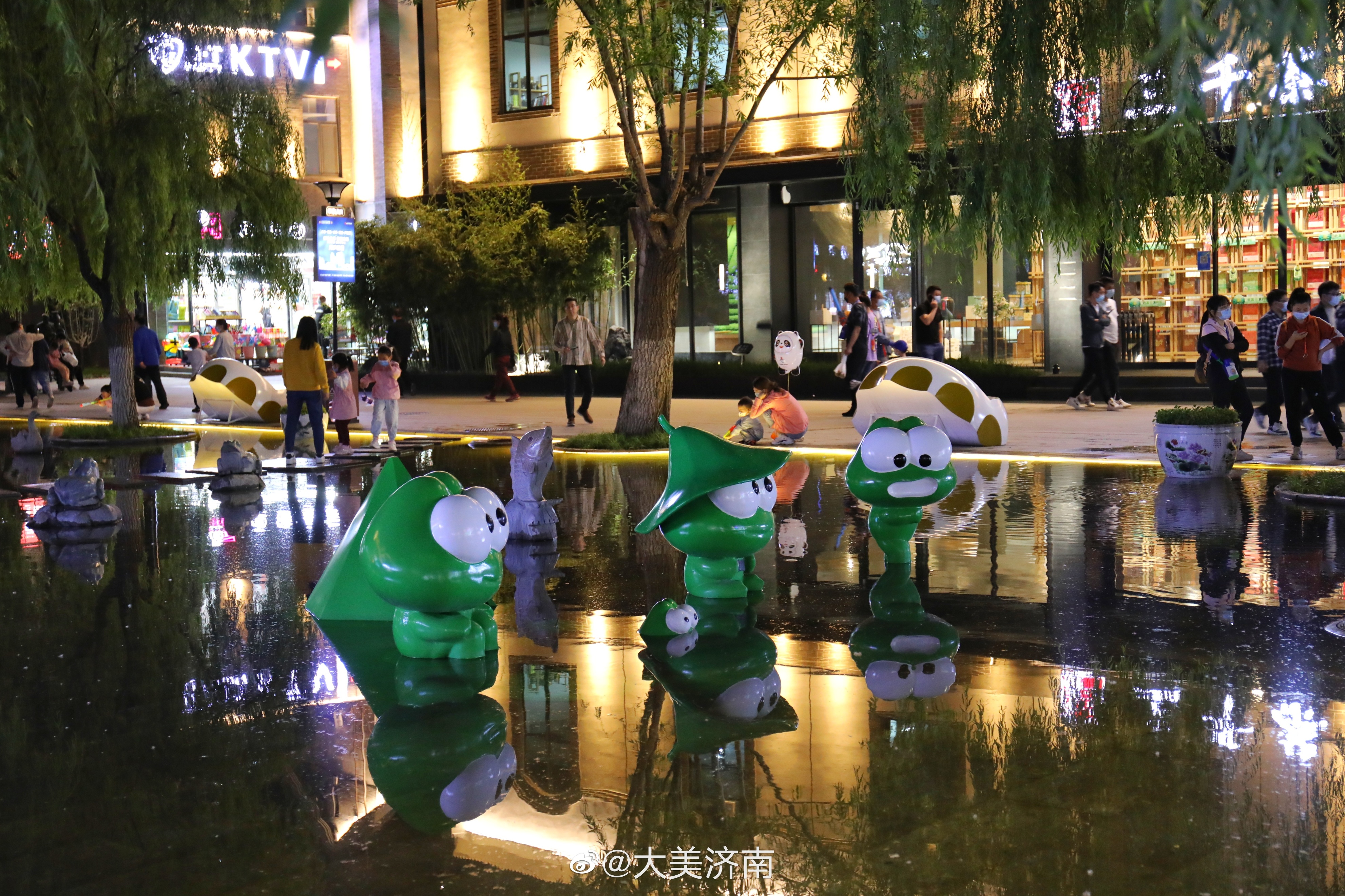 济南好吃的值得去的地方,济南好看又好吃的地方