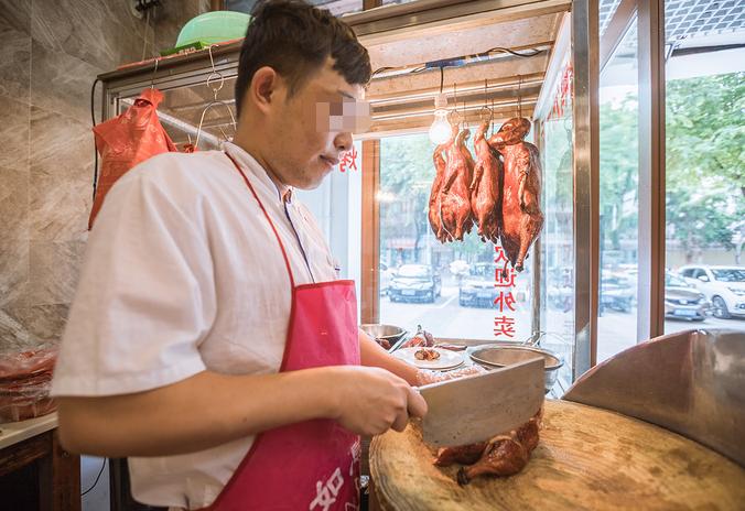 24岁被拐男孩不认亲生父母后续,广西被拐27年男孩