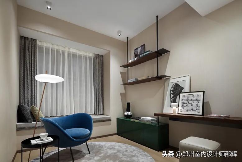 装修墙面黑印怎么处理,房间白墙重新刷怎么处理