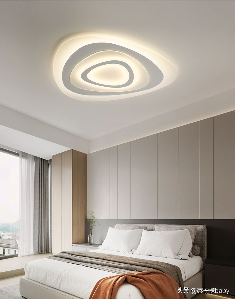 意式高级感吸顶灯,极简吸顶灯哪种好看