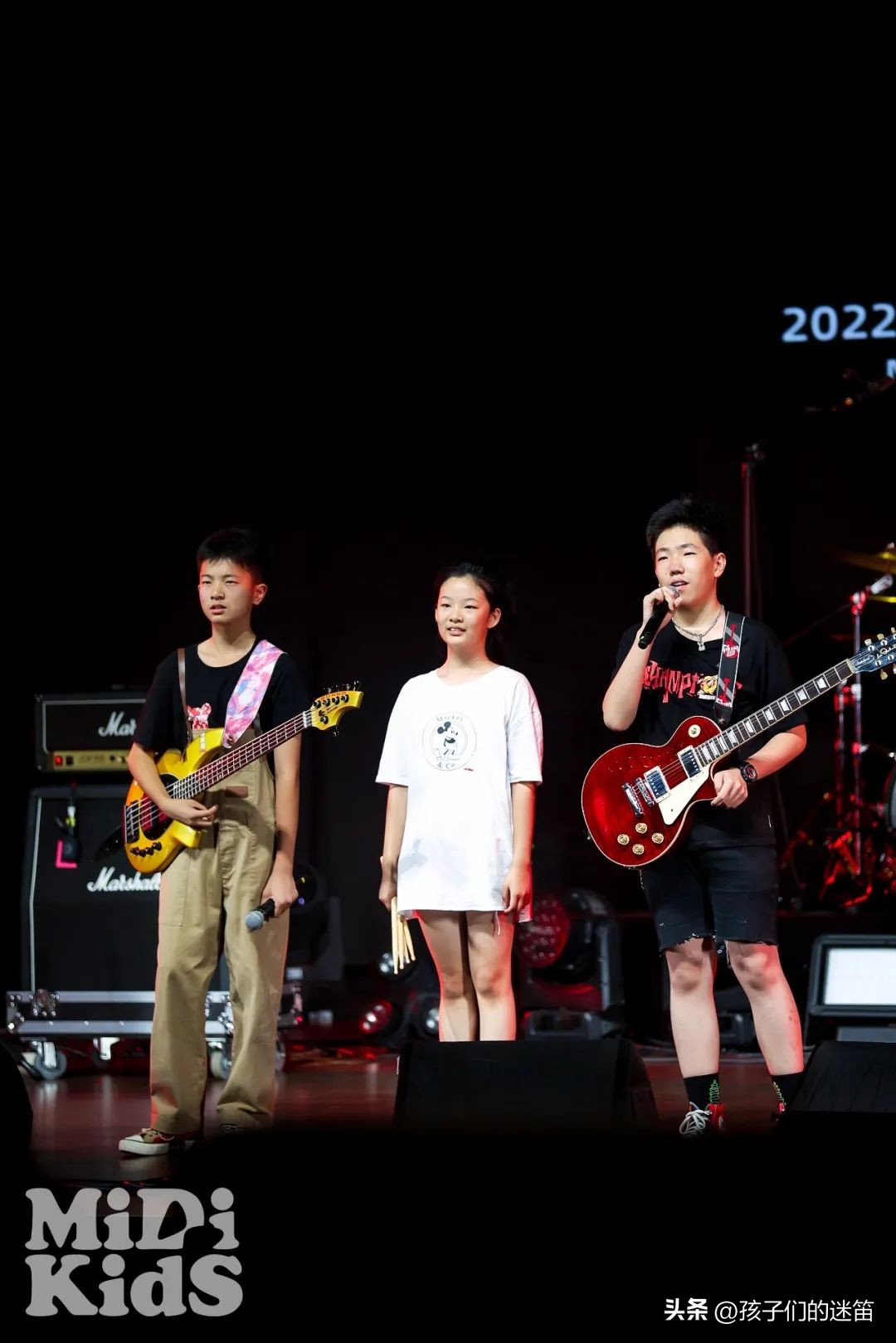 “嗨，我们是14G，来自西安的小伙计”