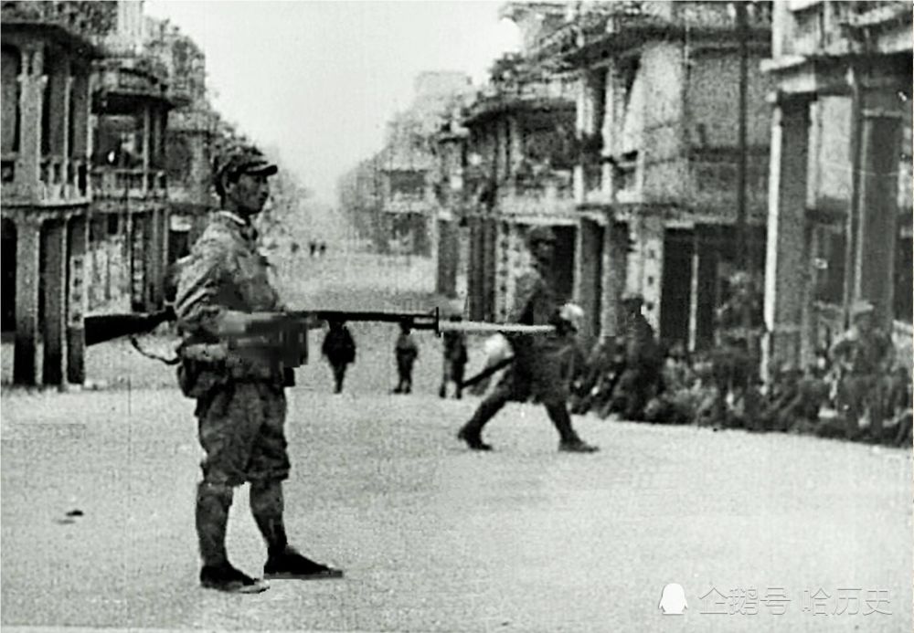 1941年日军占香港兽性毕露：女星新婚夜被*躏蹂**，女记者当街被奸杀