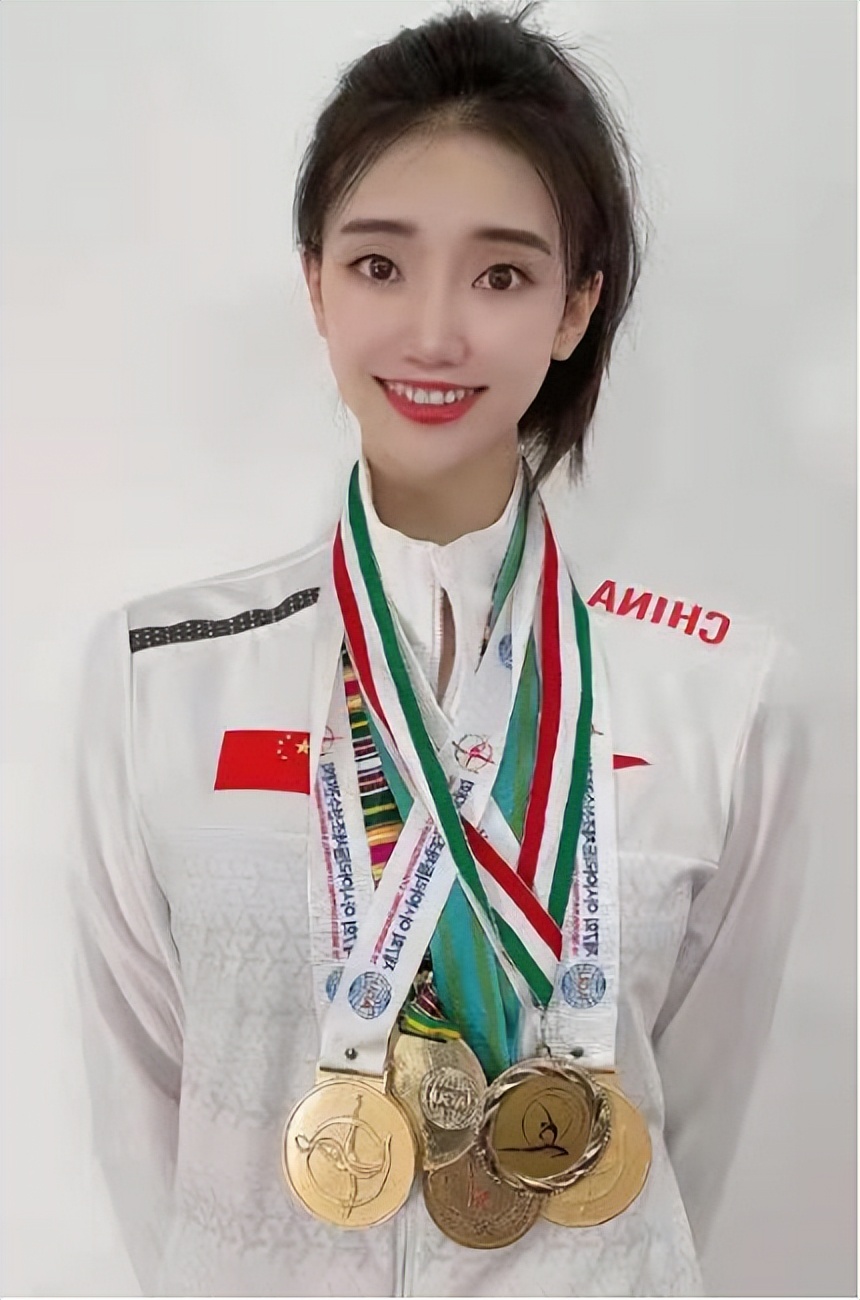 世界冠军舒思瑶代言思沐,思瑶世界冠军