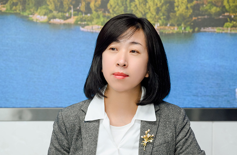 涓存箹鑰屽眳灞辨槑姘寸,涓存箹鑰屽眳椋庣敓姘磋捣