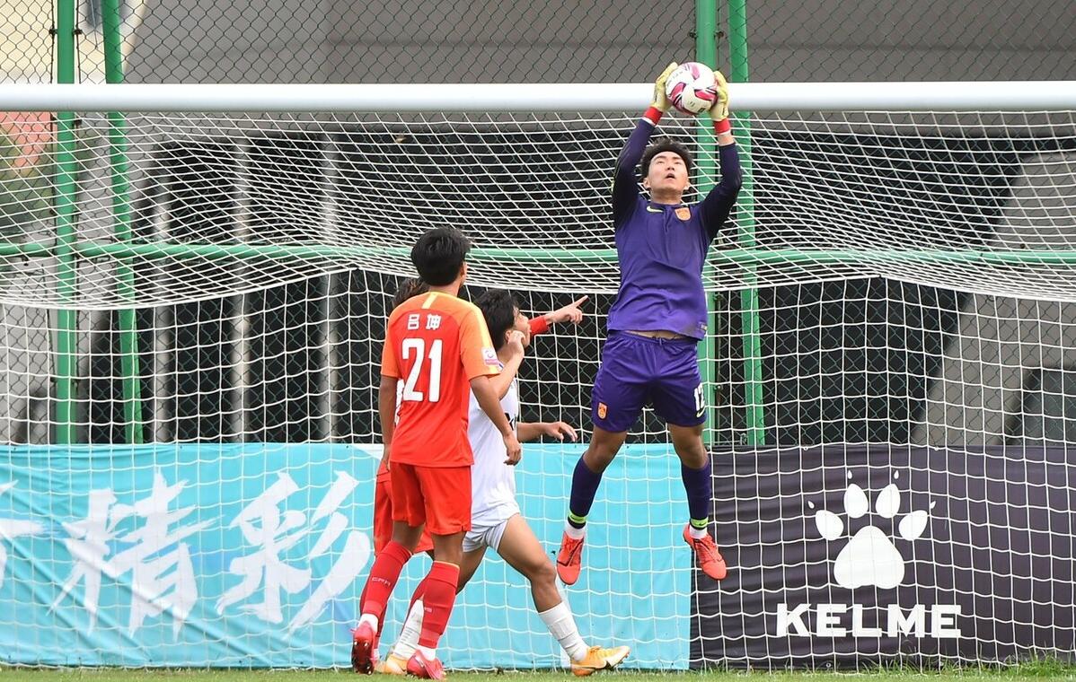 泰山守门员失误,山东鲁能泰山亚冠门将失误